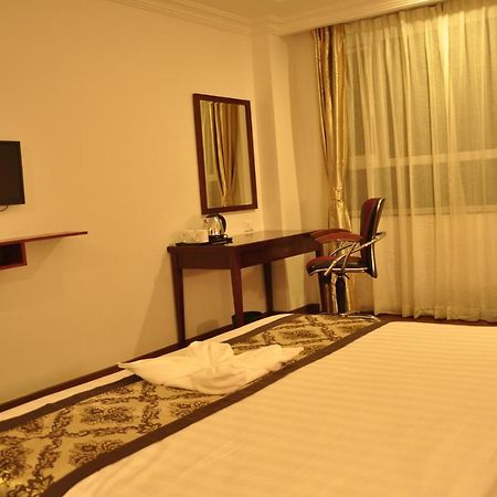 Grand Clarks Inn Бадами Экстерьер фото